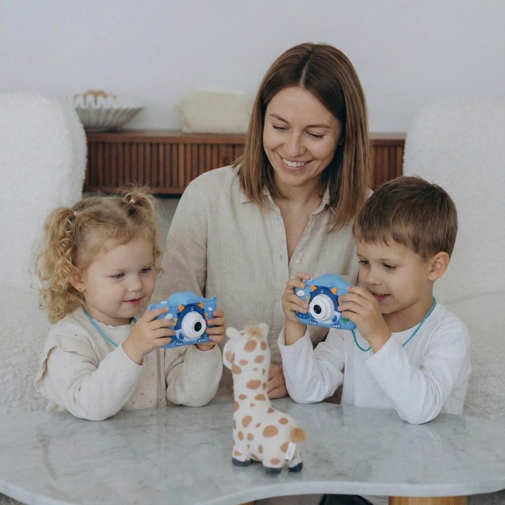 Roar & Xplore Camera